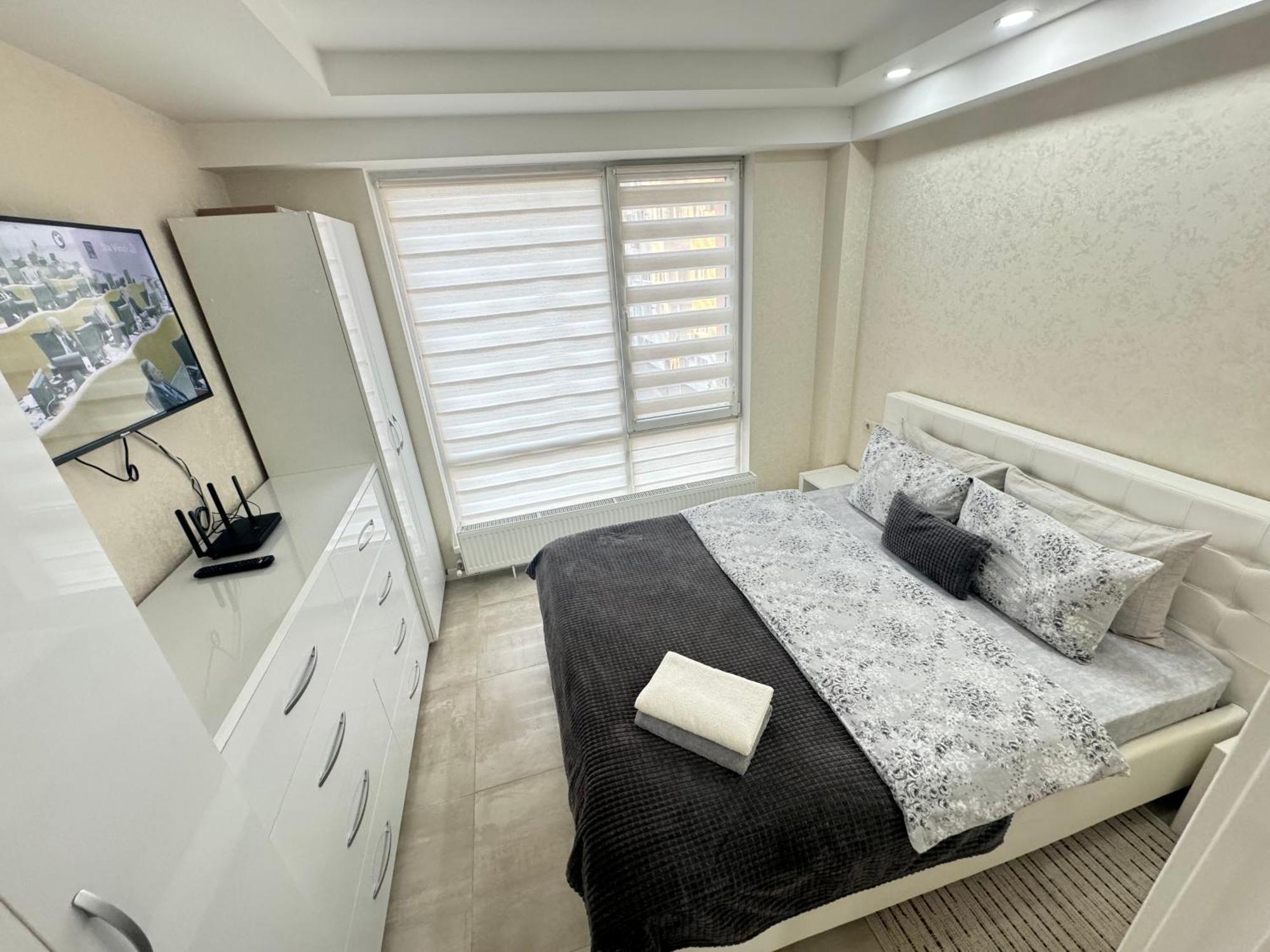 New Lux Apartment In Кишинёв Экстерьер фото