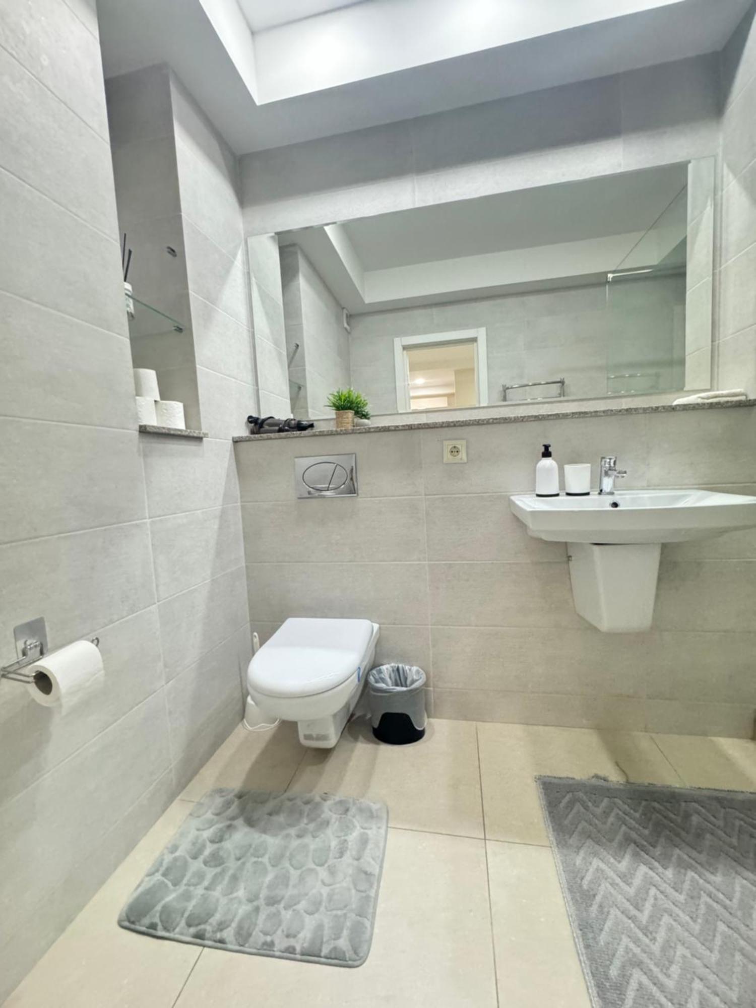 New Lux Apartment In Кишинёв Экстерьер фото